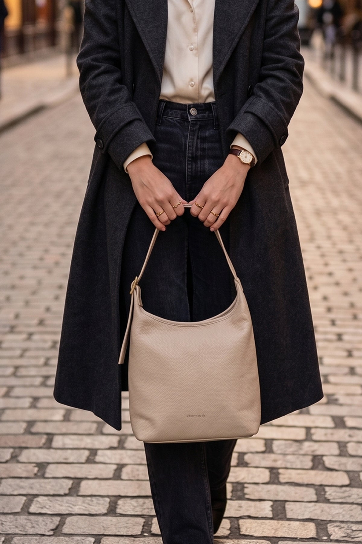 TIANA Sac porté épaule en cuir Granite