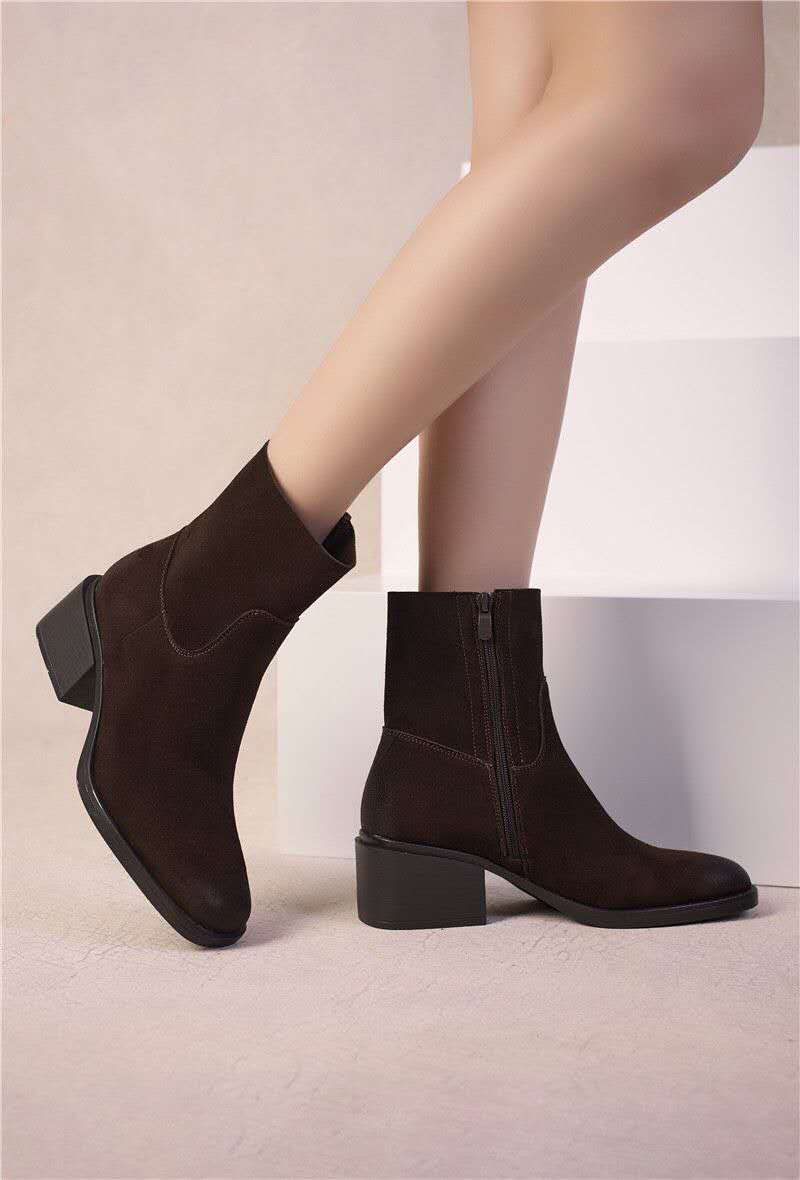 Bottines Minimalistes en Cuir Suédé - marron