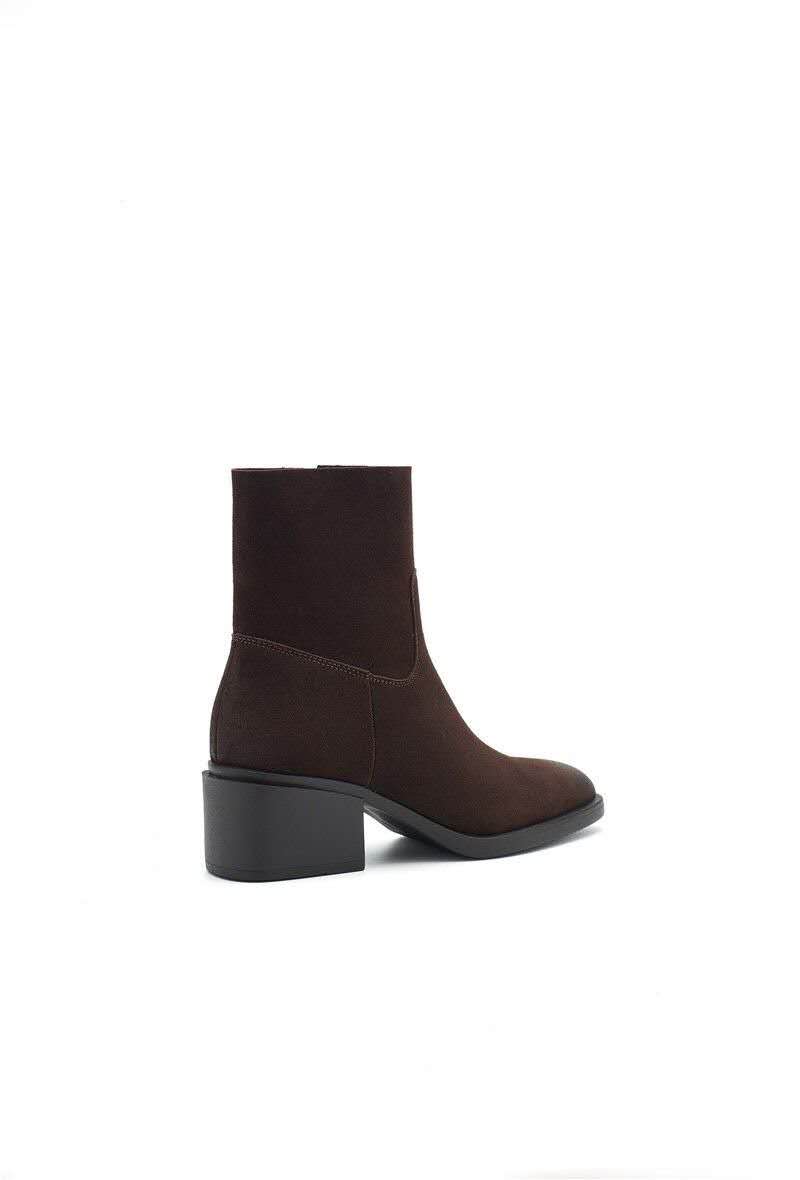 Bottines Minimalistes en Cuir Suédé - marron